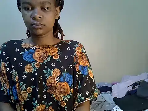 Mingoddes stripchat live cam model