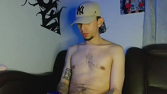 Chris__Jones stripchat live cam model