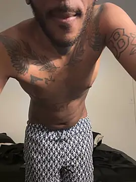 bamfbobbybrown stripchat live cam model