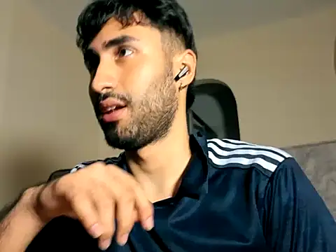 Justdavid_ stripchat live cam model