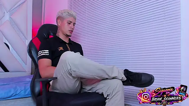 dominic_connor stripchat live cam model