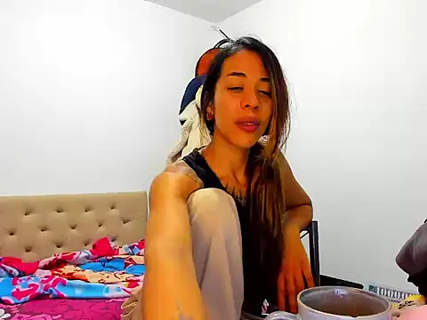 Thebadwolf181 stripchat live cam model