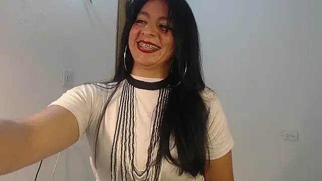 Paulina_house stripchat live cam model
