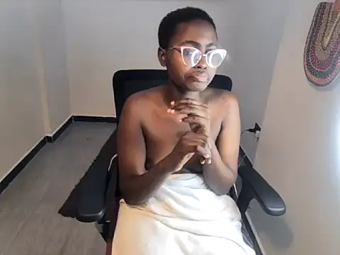sweetsin12 stripchat live cam model