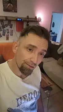 daviduhlig1 stripchat live cam model