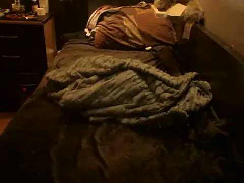 slutviki stripchat live cam model