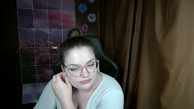 Teasing_Dora stripchat live cam model