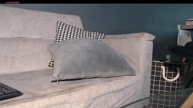 dirty_27cms stripchat live cam model