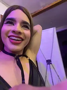 Valery2_salazar stripchat live cam model