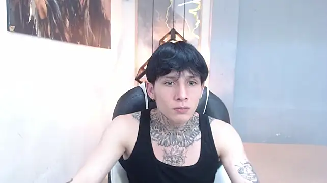 Cry_thereal stripchat live cam model