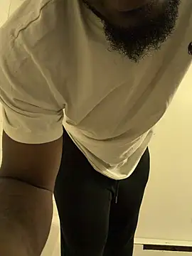 blacklonggg stripchat live cam model