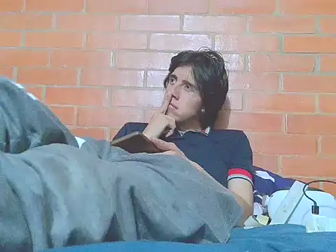 johan70sexy stripchat live cam model