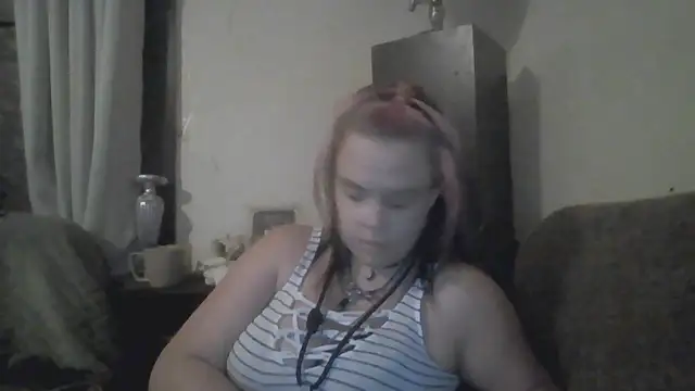 TWiSTYTheTwizted stripchat live cam model