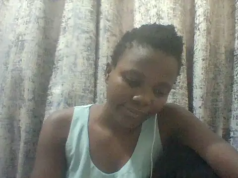 tina_2030 stripchat live cam model