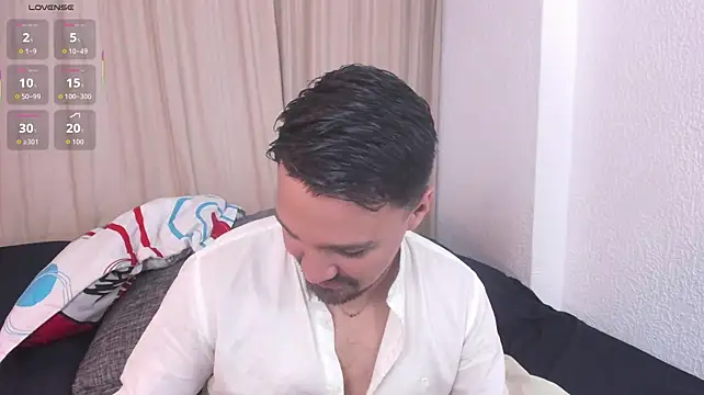 max_ed stripchat live cam model
