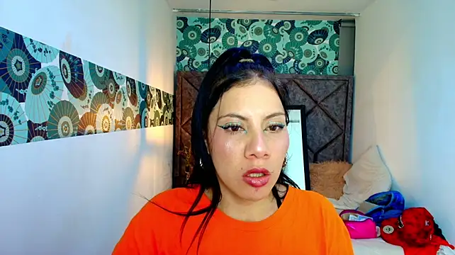 Brithny_Hot stripchat live cam model