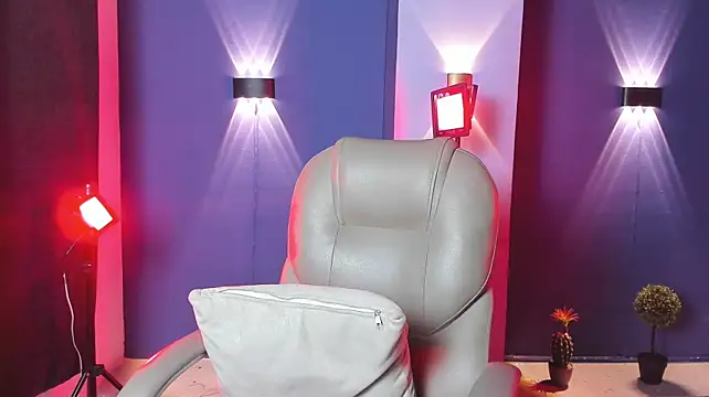 Maya369 stripchat live cam model