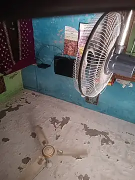 AadikiAunty stripchat live cam model