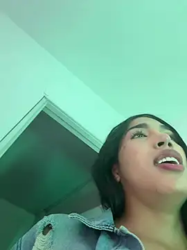 AmbarFoxx_ stripchat live cam model