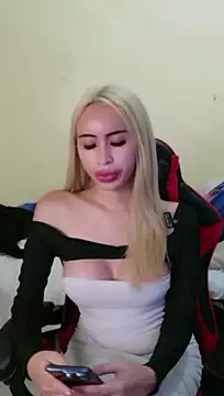 celest_yummy stripchat live cam model