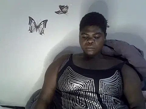 ebony_bbw254 stripchat live cam model