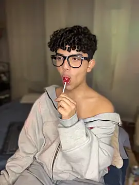 Kairoo_ stripchat live cam model