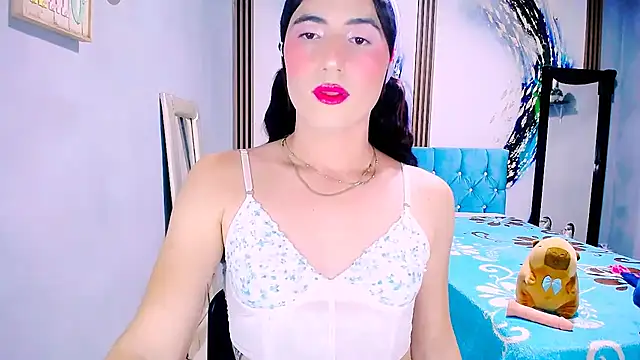 priscilahotker stripchat live cam model