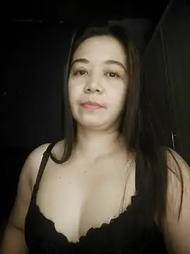 Simplegirl07 stripchat live cam model