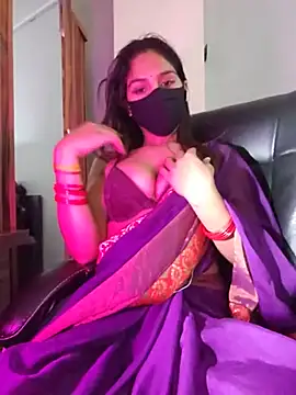pia-gupta stripchat live cam model