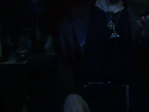 mrdemoncrowly stripchat live cam model