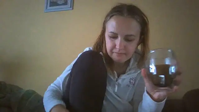 Milaniya261 stripchat live cam model