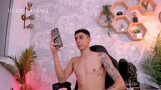 Gio_carangi stripchat live cam model
