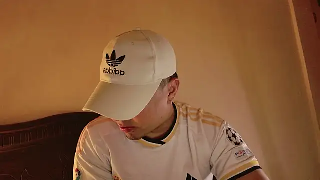 francopizano stripchat live cam model