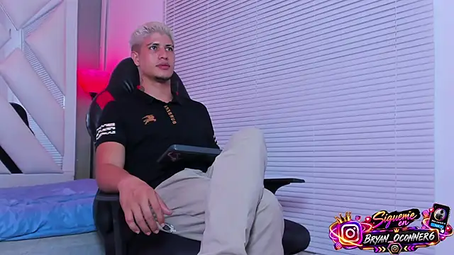 dominic_connor stripchat live cam model