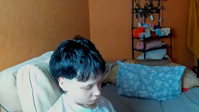 MissKetrin stripchat live cam model