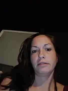 laylayNjag stripchat live cam model