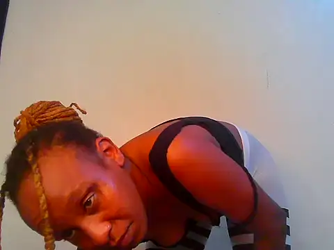 Slim_doli stripchat live cam model