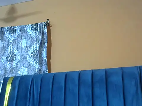 sweet-boob stripchat live cam model