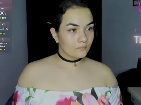 Babe-sofi stripchat live cam model