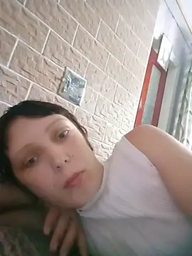 Ponka2011 stripchat live cam model