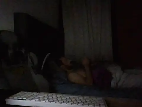 coolfriki stripchat live cam model