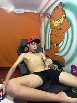MichaelMiller20261 stripchat live cam model