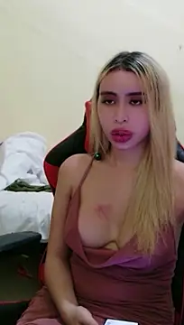 celest_yummy stripchat live cam model