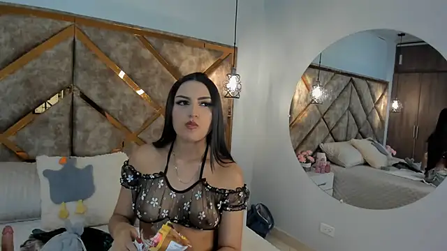 Tink_fox stripchat live cam model