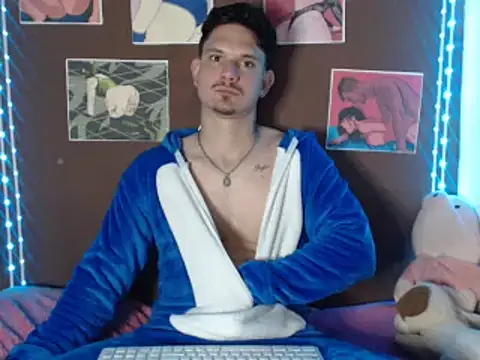 AlphaMercury stripchat live cam model