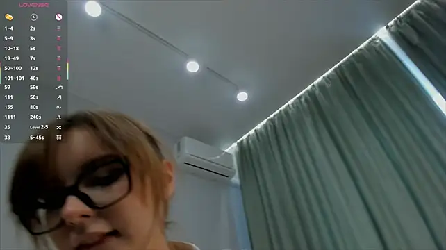 LesaStroup stripchat live cam model