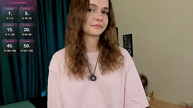 MinMorley stripchat live cam model