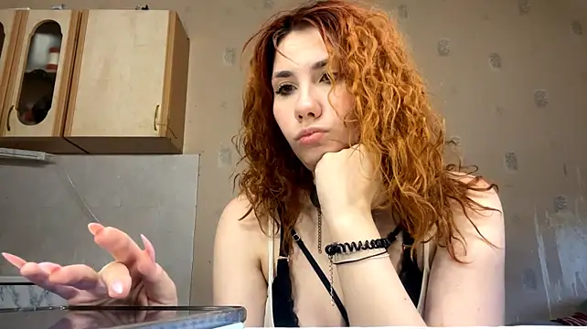 MichaelaCayton stripchat live cam model
