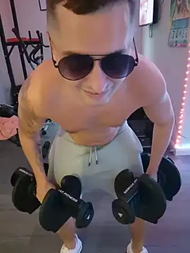 Gaz0010 stripchat live cam model