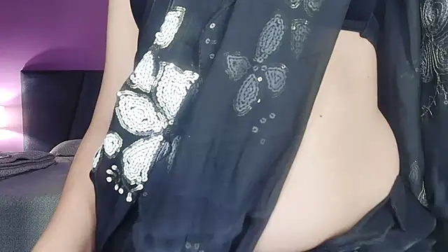 Tanya-mittal stripchat live cam model